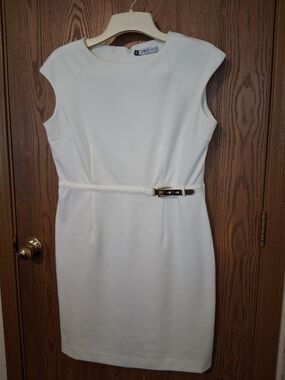 Elegant White Midi Sheath Dress with Slim Belt